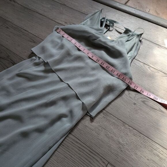 David's Bridal Flounced Chiffon Maxi Halter High Neck Dusty Sage Dress Size 6 - Picture 6 of 7